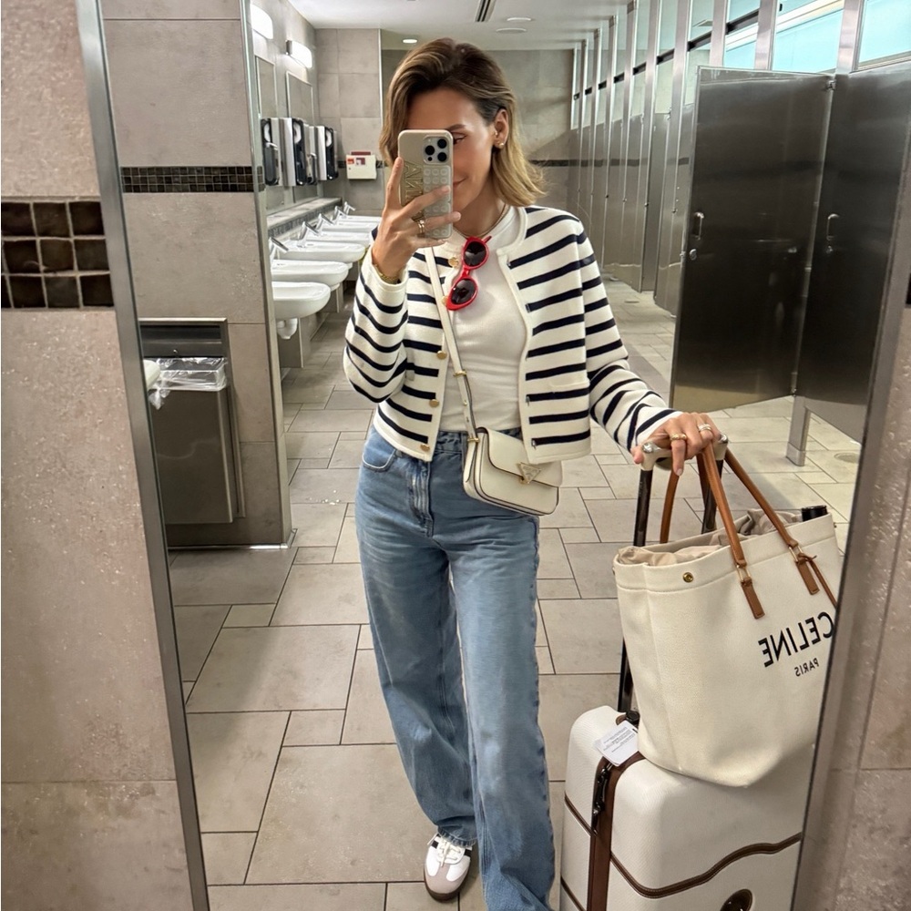 Abercrombie Luxeloft crew sweater jacket